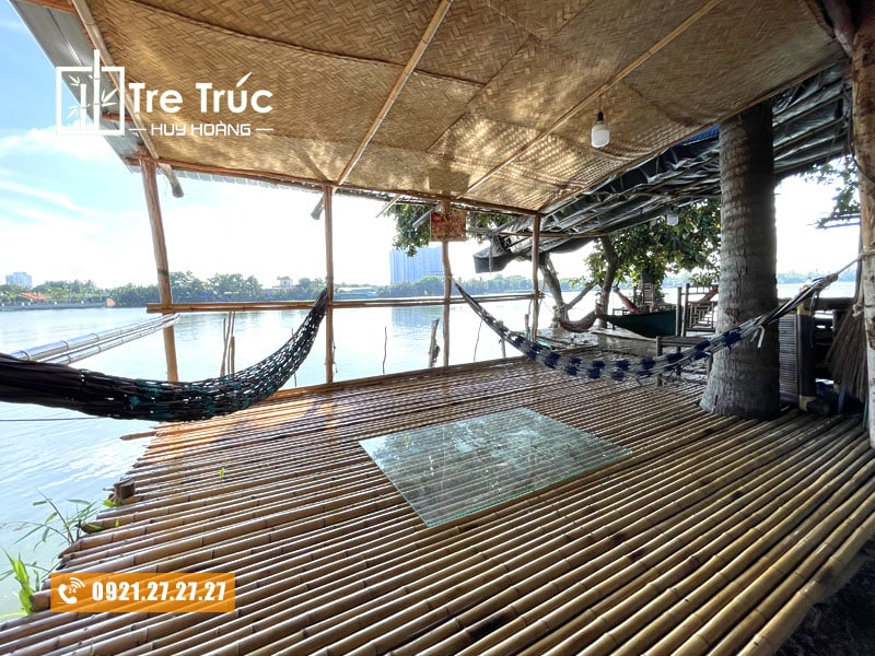 Nguyên liệu tre trúc làm chòi nghỉ mát trên sông