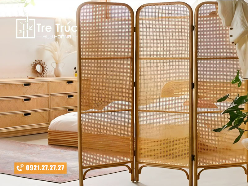 Bình phong mây mắt cáo